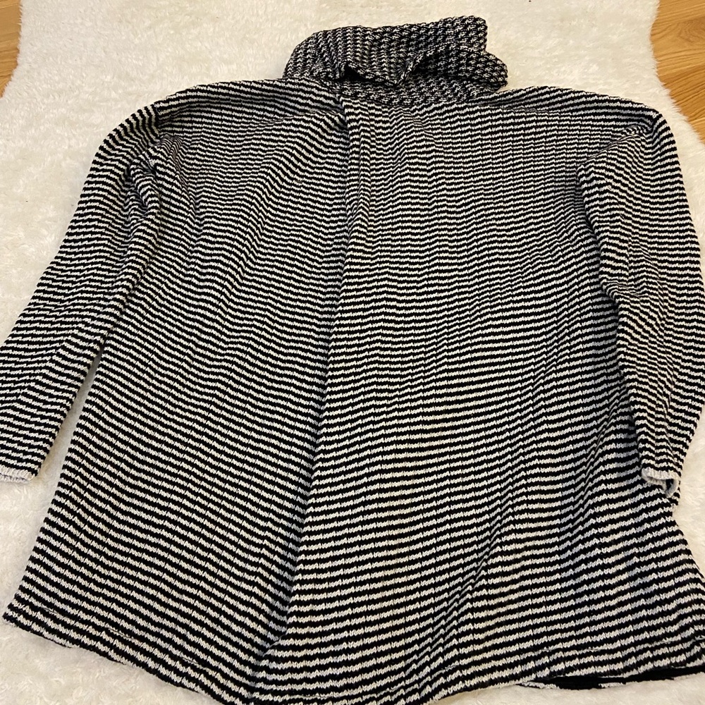 CAbi Split Cowl Neck Sweater - Picture 5 of 5